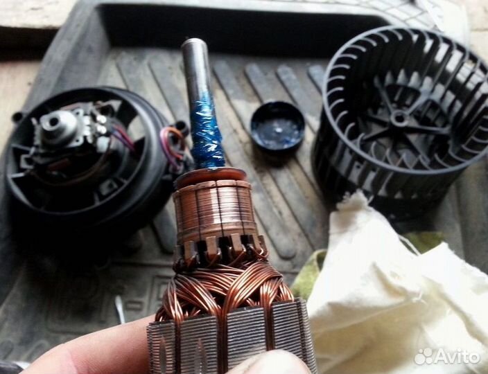 Ремонт моторчика печки Infiniti