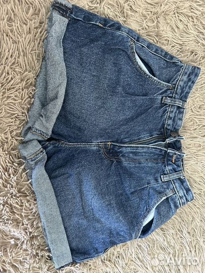 Шорты Bershka S