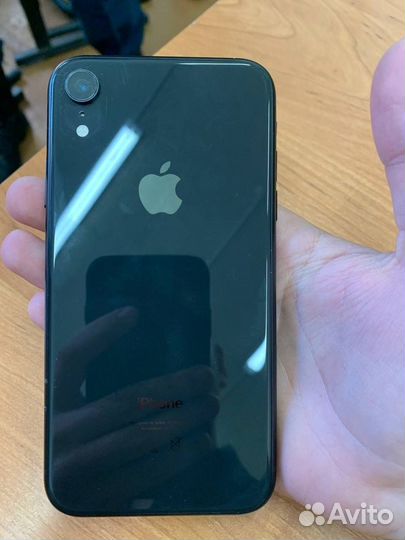 iPhone Xr, 64 ГБ