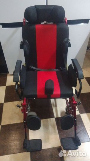 Коляска инвалидная