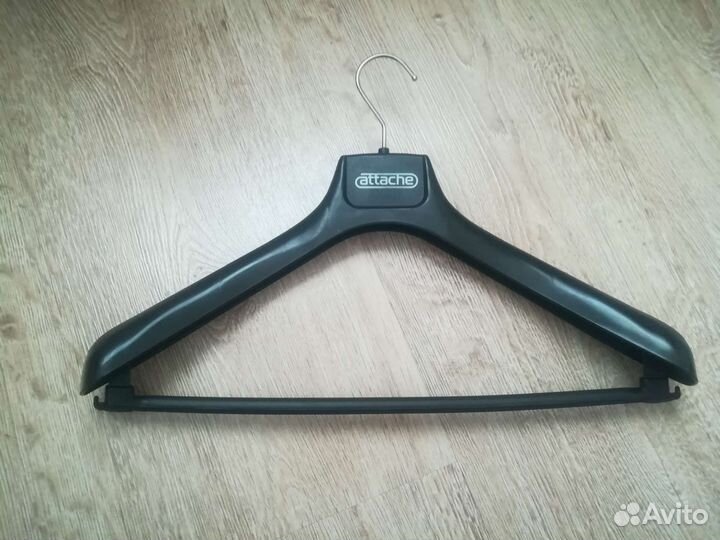 Плечики attache
