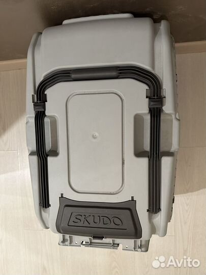 Переноска для собак Skudo 4