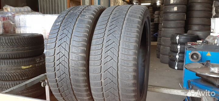 Pirelli Winter Sottozero 3 235/40 R19