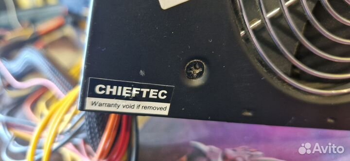 Блок питания Chieftec 600w