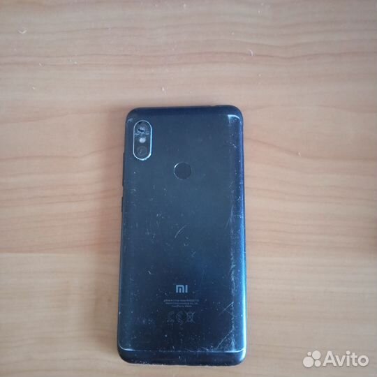 Xiaomi Redmi 5, 4/32 ГБ