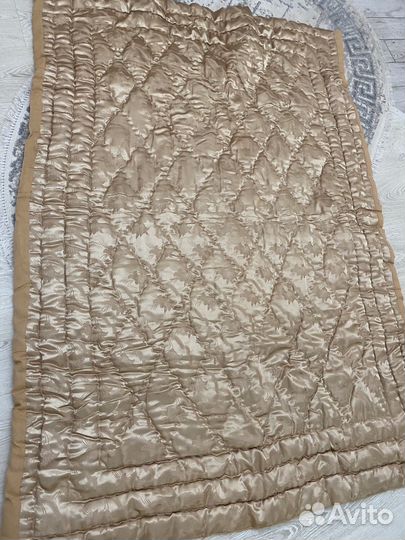 Одеяло шерстяное