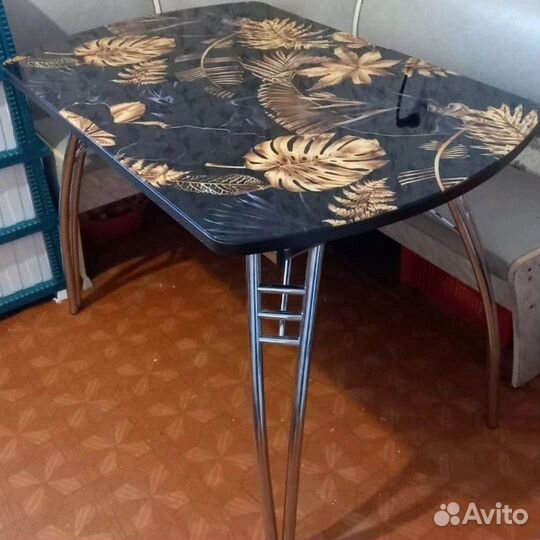 Столы (новые) разные