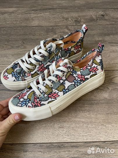 Кеды на девочку новые 37