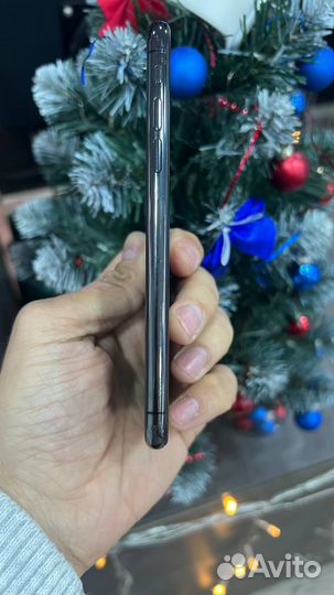 iPhone X, 64 ГБ