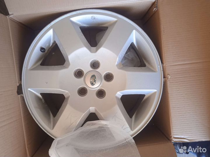 Goodyear Wrangler F1 255/50 R19