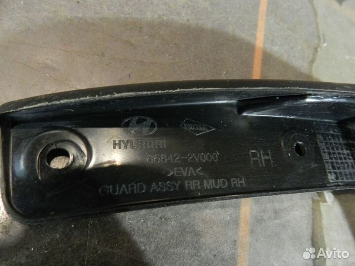 Брызговик задний левый - Hyundai Veloster
