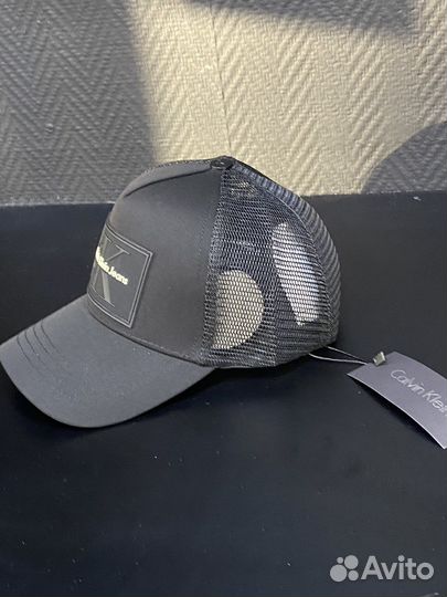 Кепка новая
