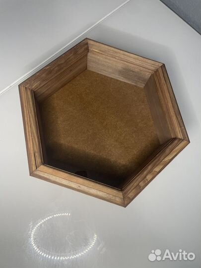 Подарочный ящик