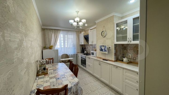 3-к. квартира, 81,2 м², 5/9 эт.