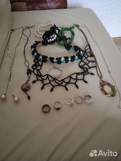 Бусы, кольца, колье, подвеска