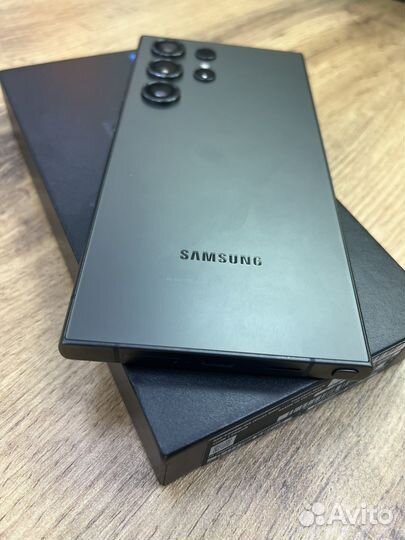 Samsung Galaxy S24 Ultra, 12/256 ГБ