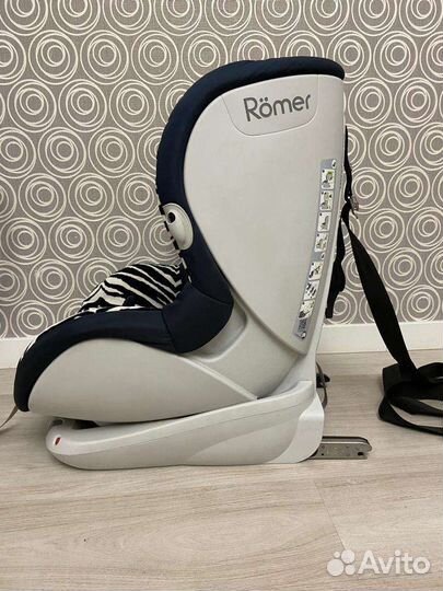 Автокресло Britax Romer isofix