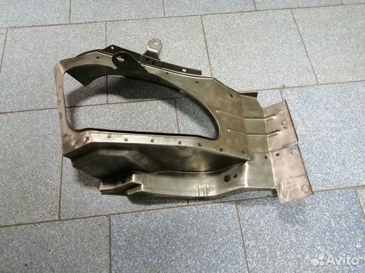 Кронштейн облицовки фары н/о на Газель левый