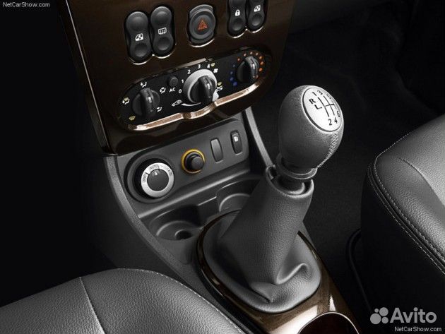 Установка кондиционера на Лада Ларгус