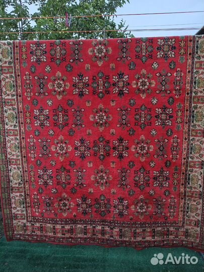 Ковер шерстяной