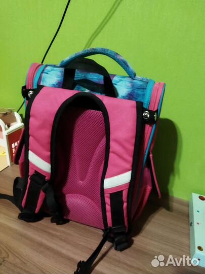 Рюкзаки школьные ортопедические