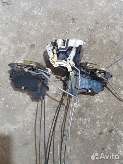 Замок двери Митсубиси Лансер, Ланцер 9