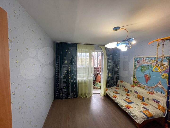 3-к. квартира, 95 м², 4/5 эт.