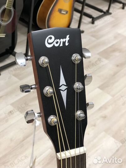 Акустическая гитара cort