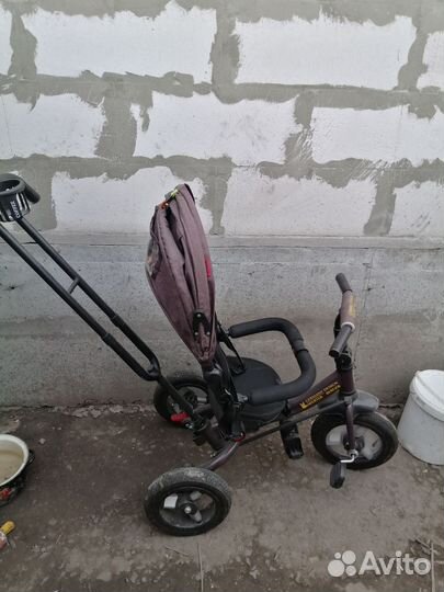 Трехколесный велосипед