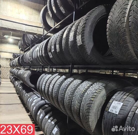 Michelin Latitude Tour HP 235/60 R17 102M