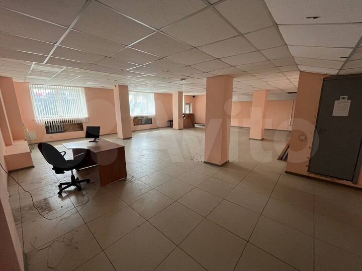 Продам помещение свободного назначения, 196 м²