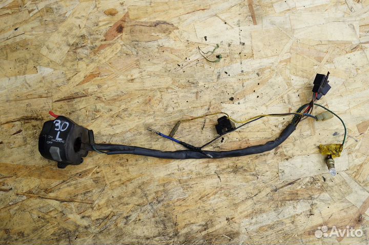 Пульт левый Yamaha FZX 250 Zeal