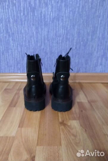 Демисезонные ботинки