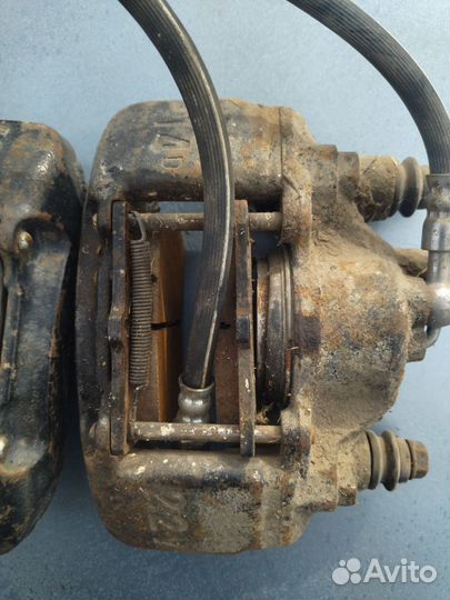 Передние супорта Мазда мх3 цена за пару