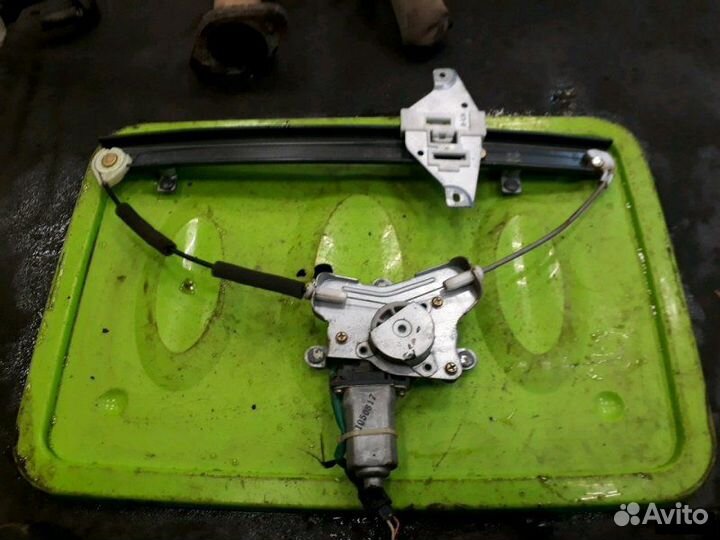 Стеклоподъемник Ssangyong Rexton 1 G23D