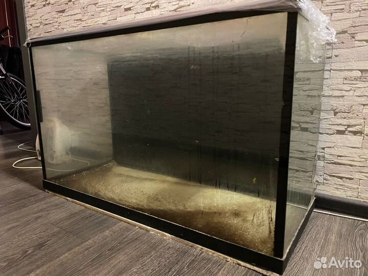 Аквариум juwel 200 литров