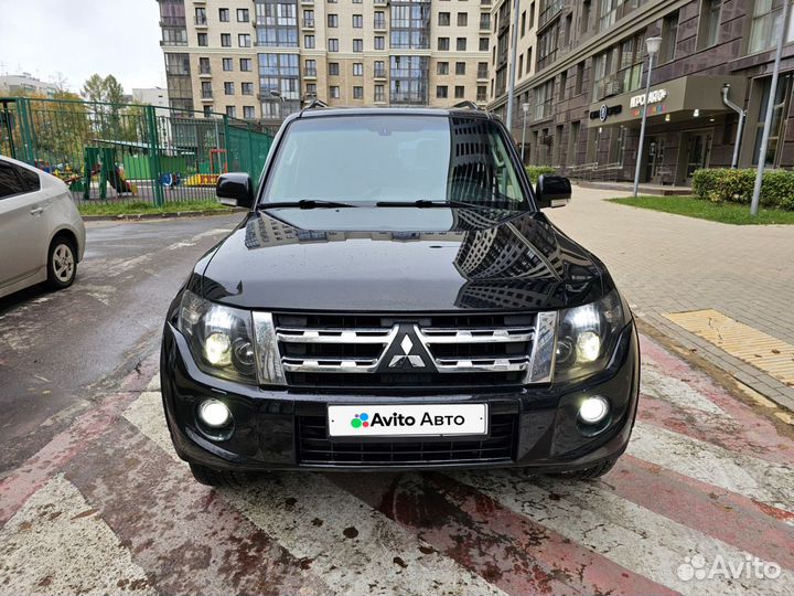 Mitsubishi Pajero 3.2 AT, 2013, 208 000 км