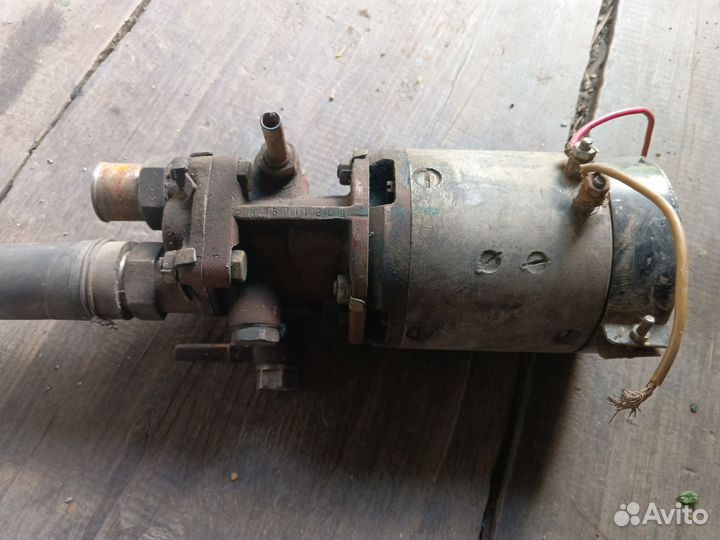 Насос для перекачки топлева