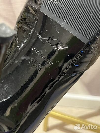 Туфли черные лаковые 38,5