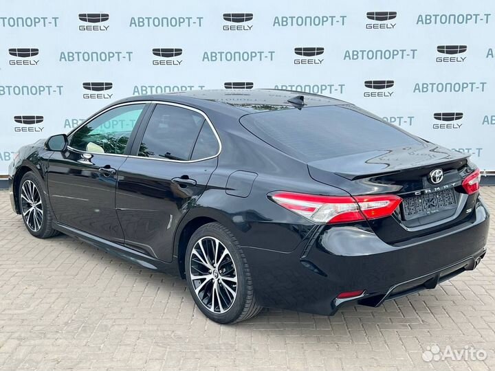 Toyota Camry 2.5 AT, 2019, 105 000 км