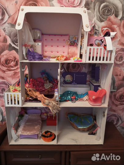 Кукольный домик для барби