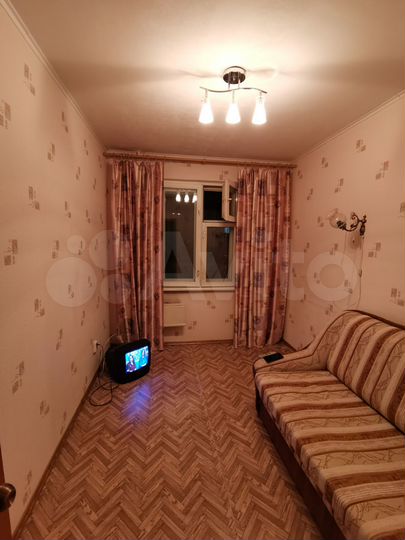 3-к. квартира, 72 м², 8/10 эт.
