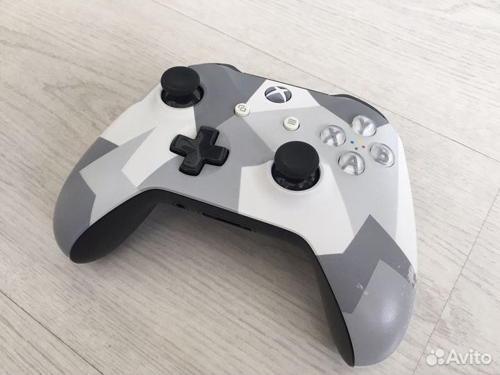 Геймпад для Xbox One