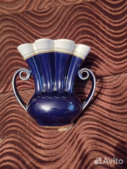 Фарфоровая ваза лфз