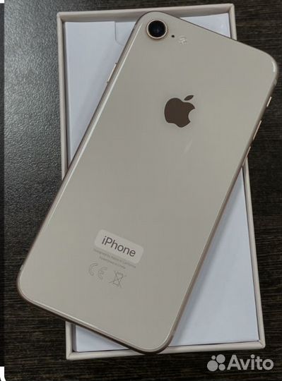iPhone 8, 64 ГБ