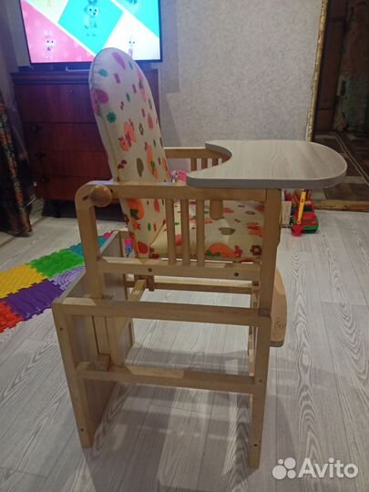 Стульчик для кормления