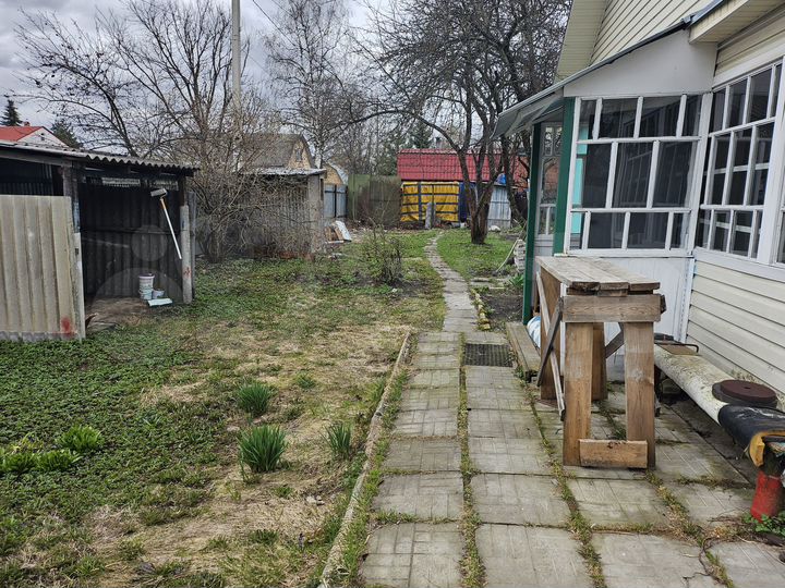 Дом 57 м² на участке 8 сот.