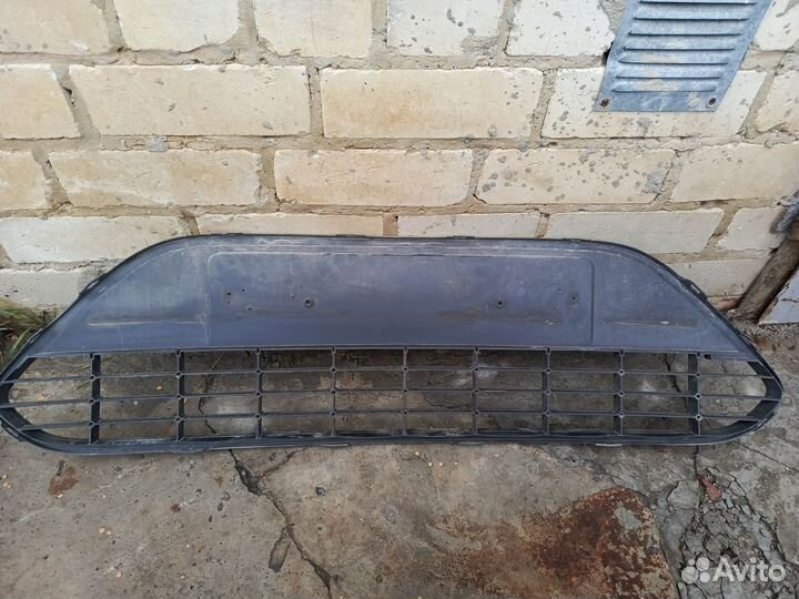 Продам решётки Форд фокус 2 рестайлинг