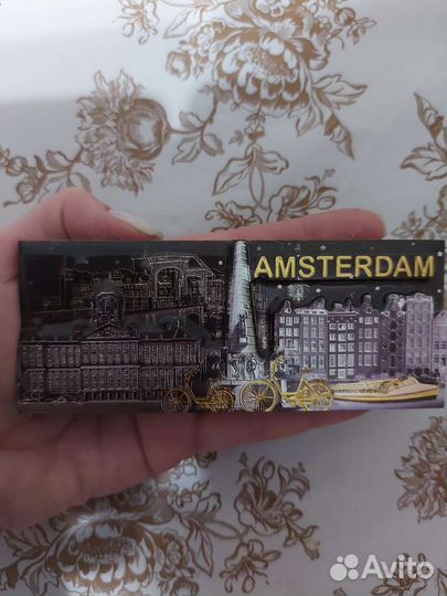 Магнитики на холодильник