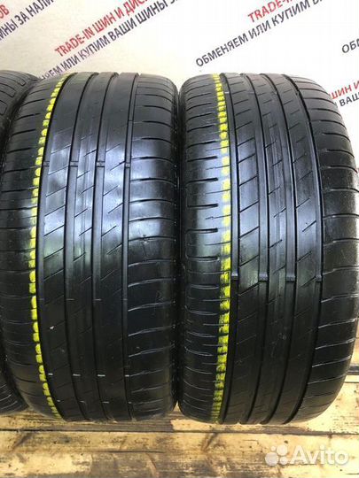 Goodyear EfficientGrip Performance 225/40 R18